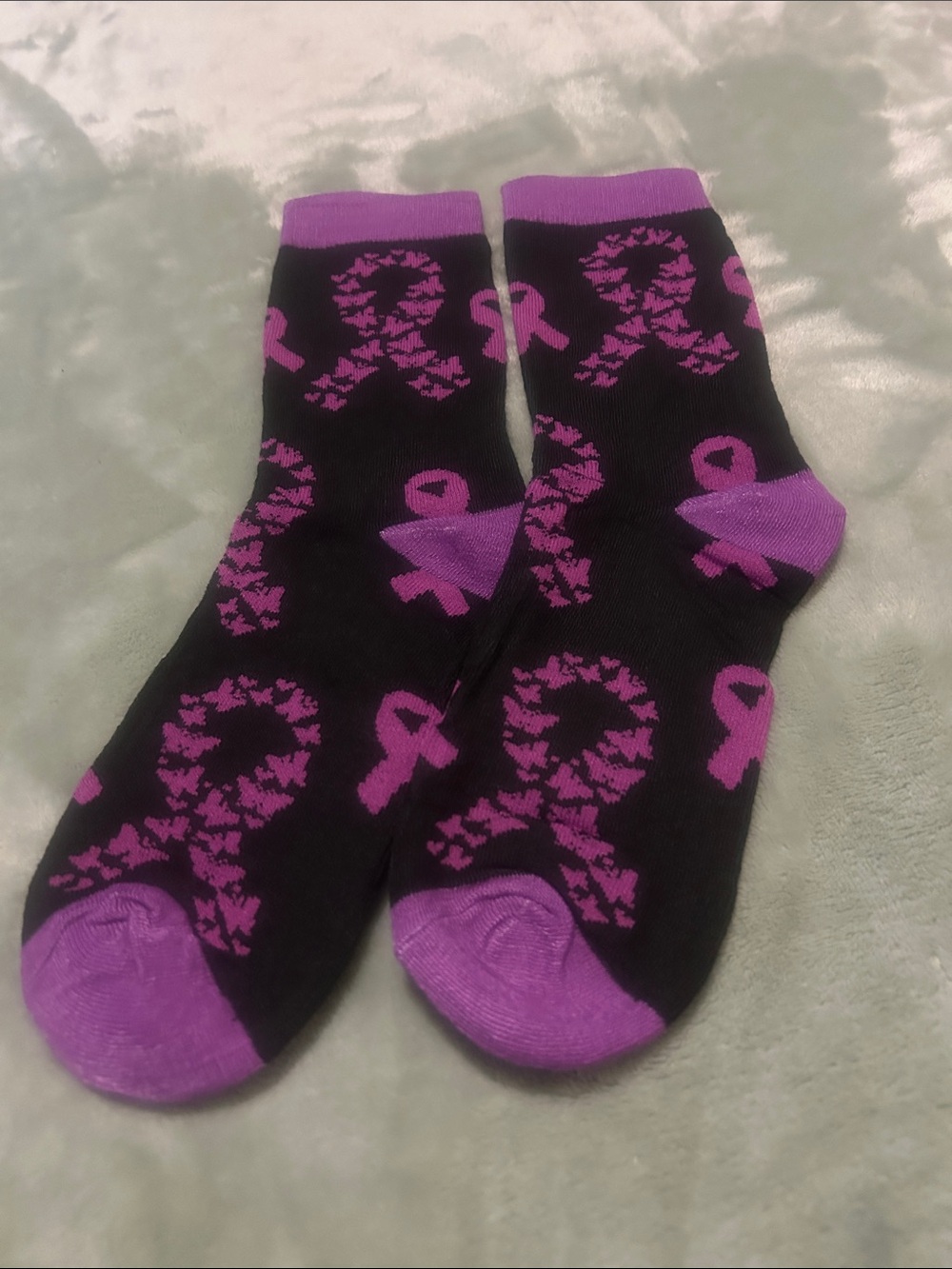 Purple Ribbon Socks - Picture 5 of 6